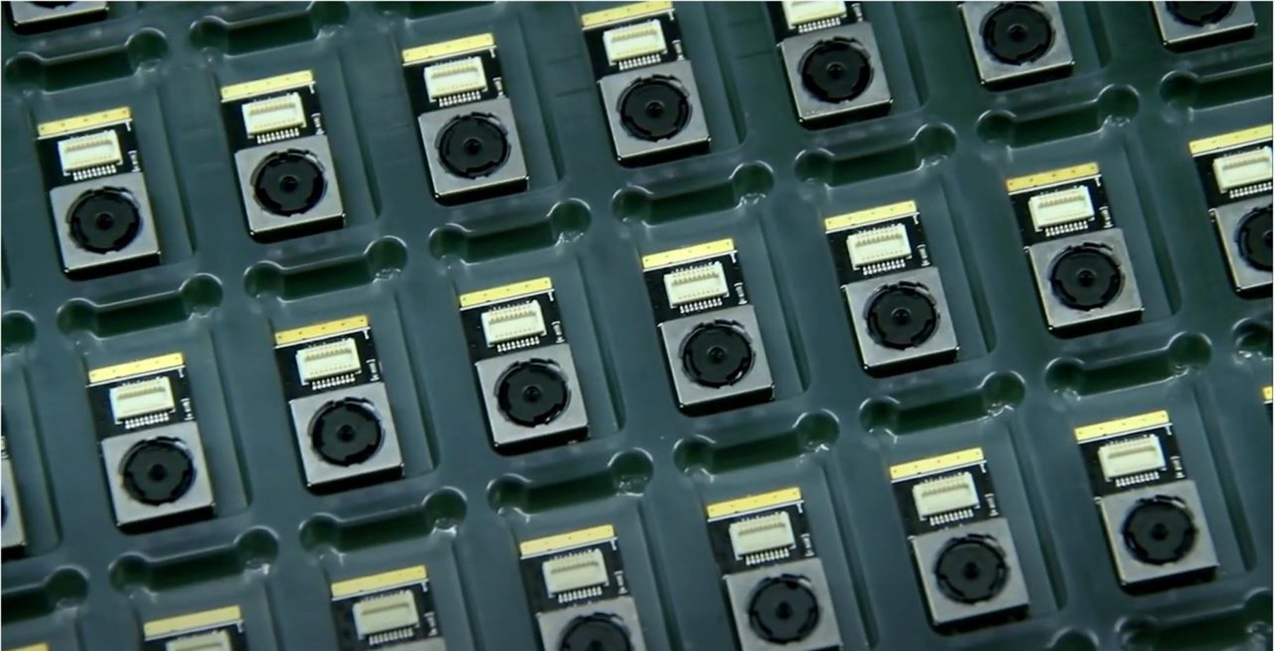 Ensamblaje de módulos de cámara con adhesivo epóxico Dymax 9803